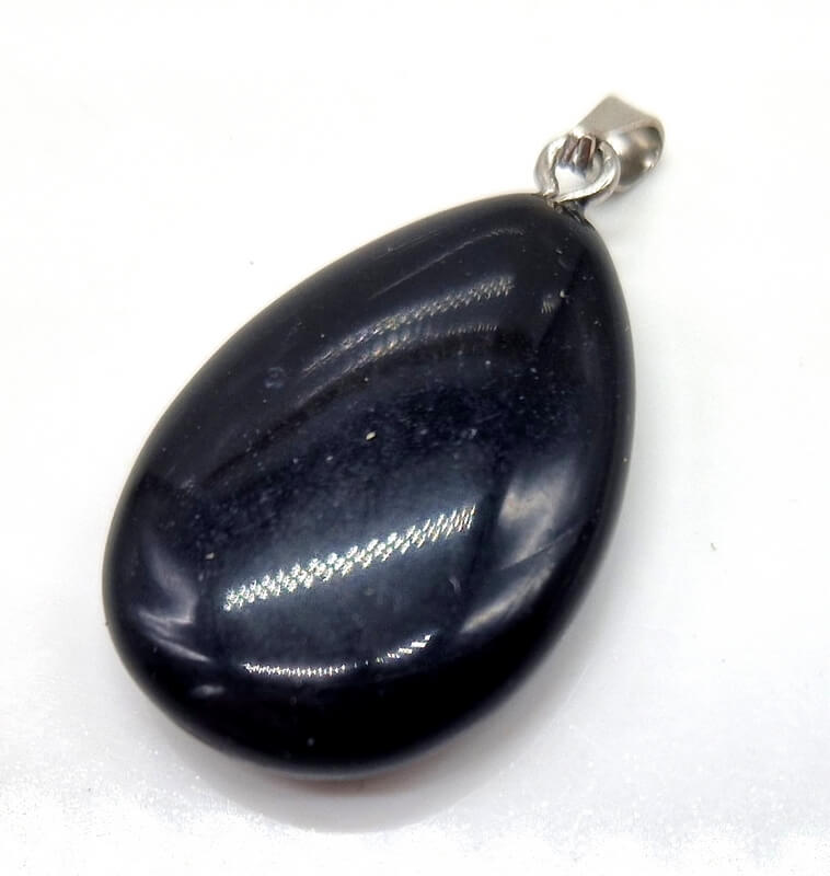 Obsidienne noire: bienfaits, vertus et signification – Rose La Lune