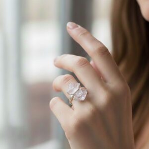 bague quartz rose réglable